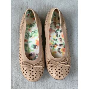 Vionic Women’s 7.5 Surin Ballet Flats Beige Tan Leather Comfort Business Career